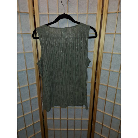 Chico's Metallic Grey Sleeveless Top (Size 2 by Chico's sizing system) - Picture 2 of 3